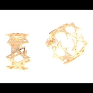 18K Gold Plated Star Hoop Earrings NWT